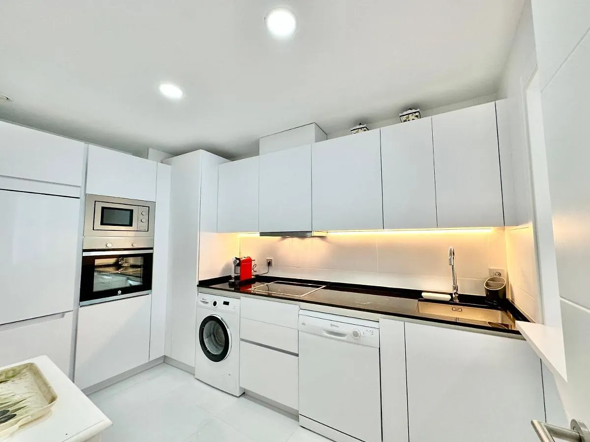 Center Of Marbella - Eaw Homes